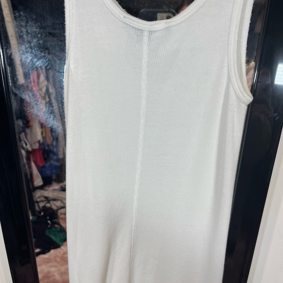 Vince small ribbed white tank top small - Picture 9 of 9